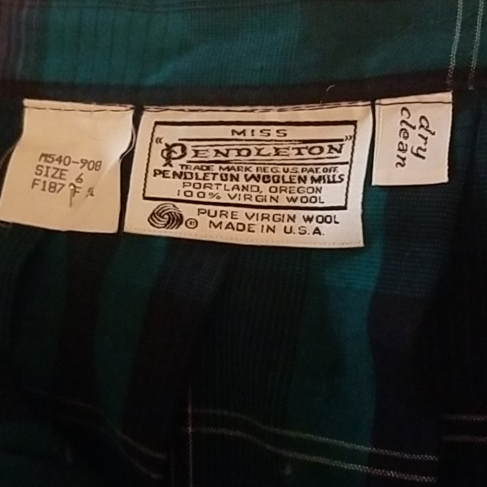 Pendleton wool suit - Picture 3 of 6